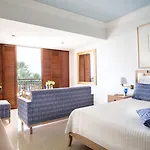 Annabelle Paphos